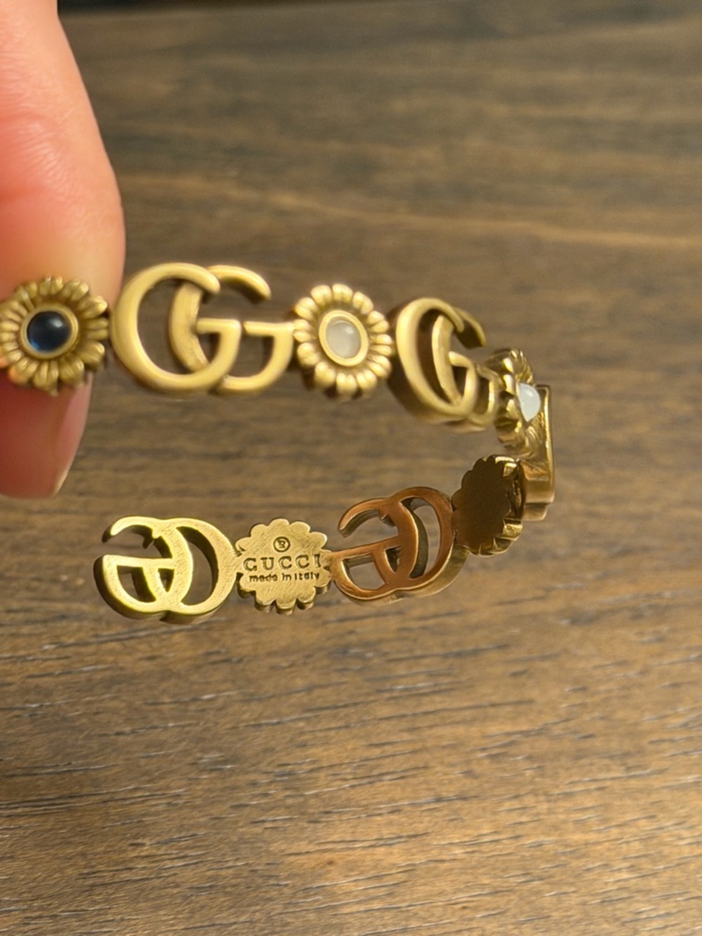 Gold Gucci Cuff Bracelet - Picture 4 of 8